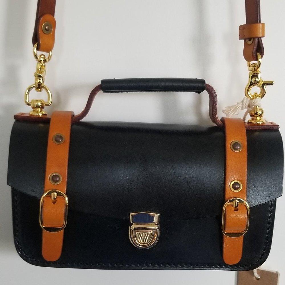 Old Trend Snapper Black Cognac Genuine Leather Mini Crossbody NWT